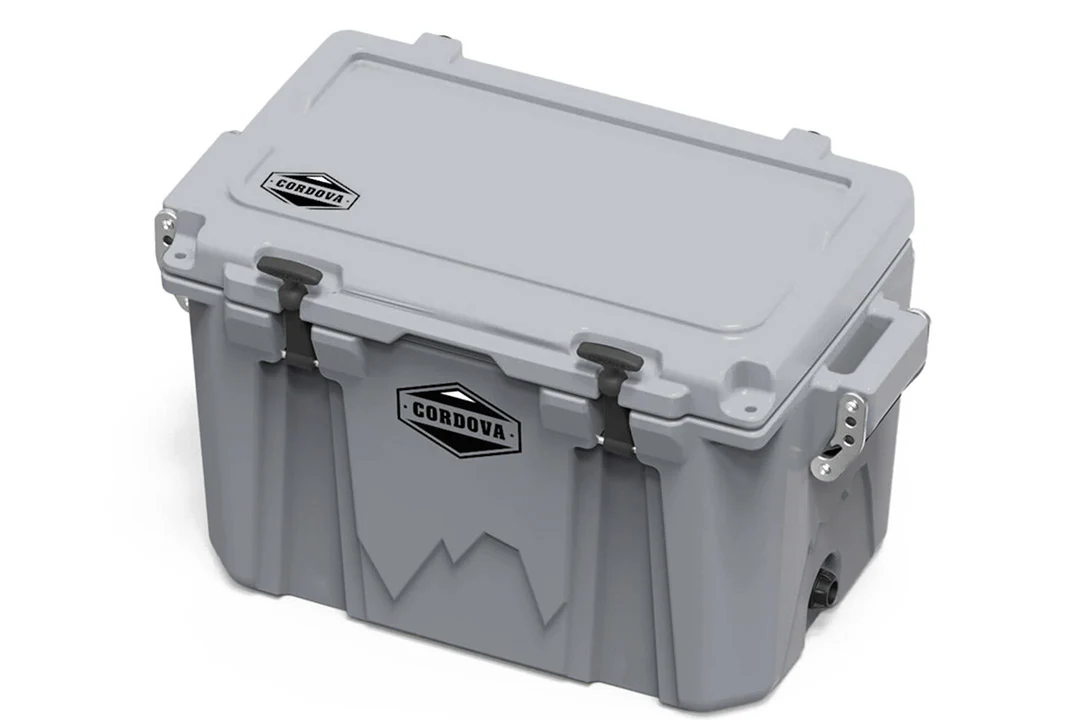 28 qt Basecamp Class™ Hard Cooler - Image 14